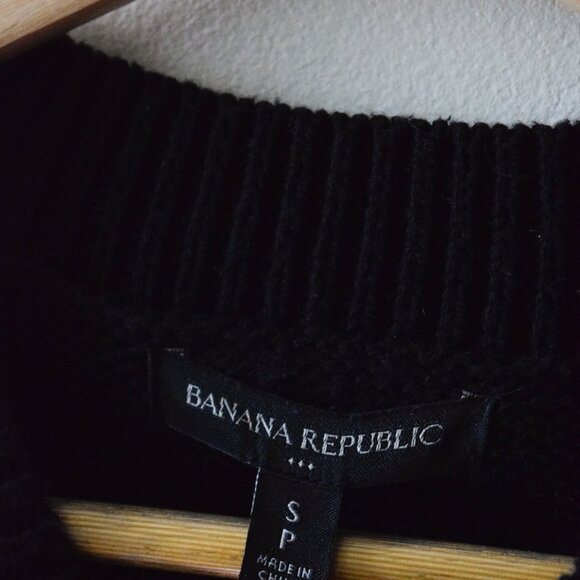 Basic black knit pullover - Picture 3 of 6